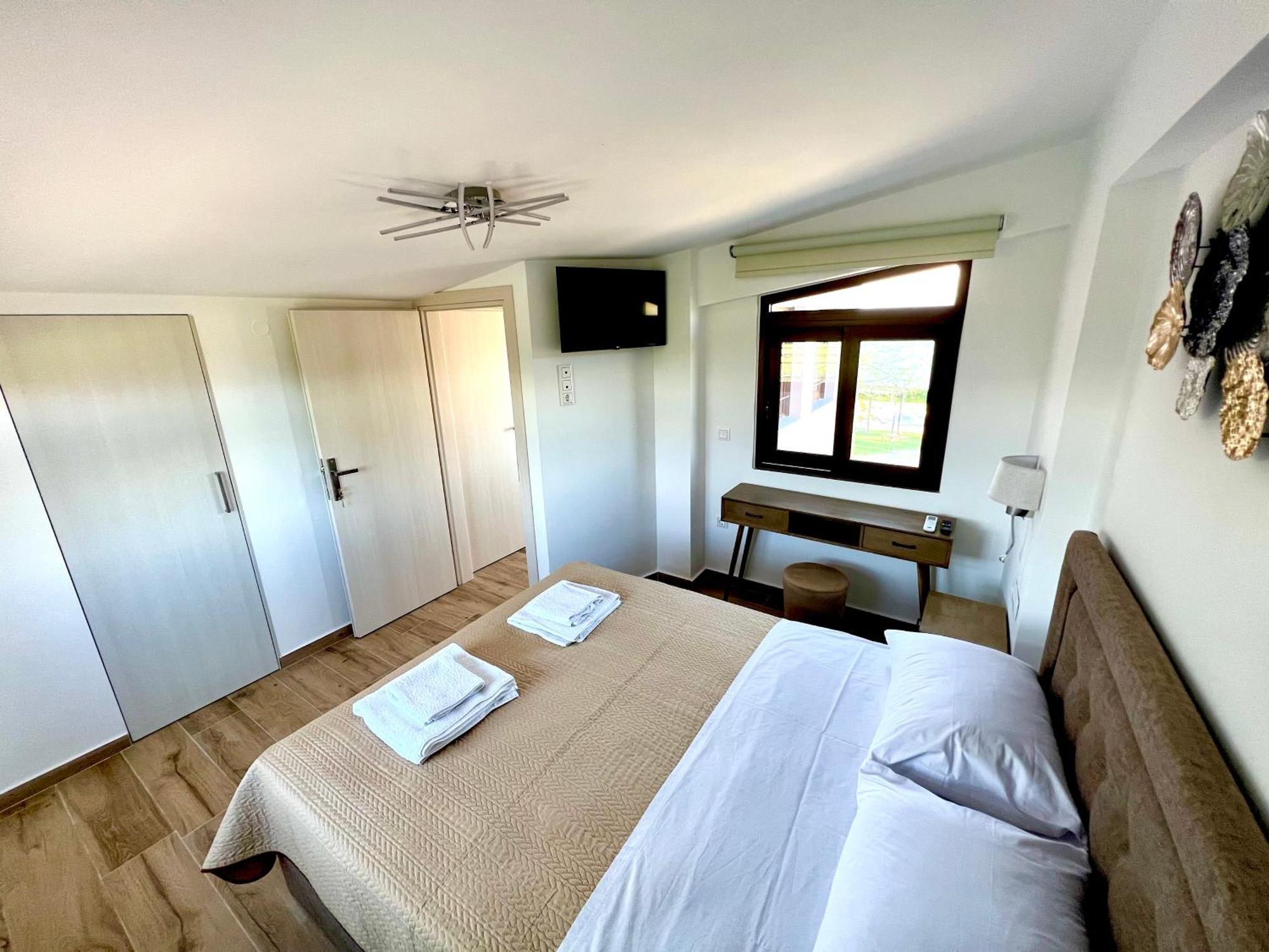 Rouga Paradise Resort 沃尼扎 外观 照片