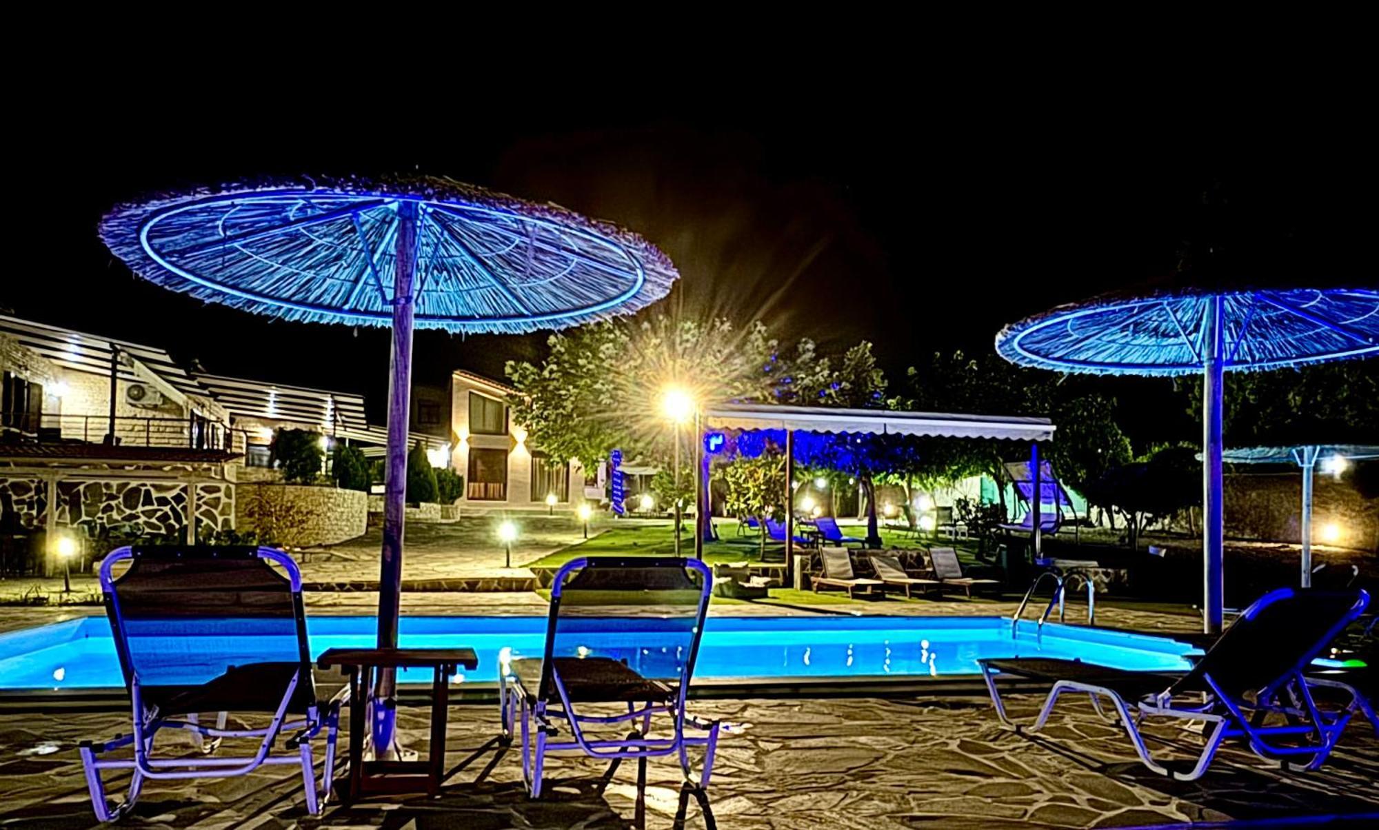 Rouga Paradise Resort 沃尼扎 外观 照片