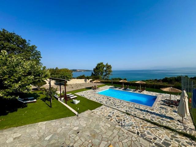 Rouga Paradise Resort 沃尼扎 外观 照片